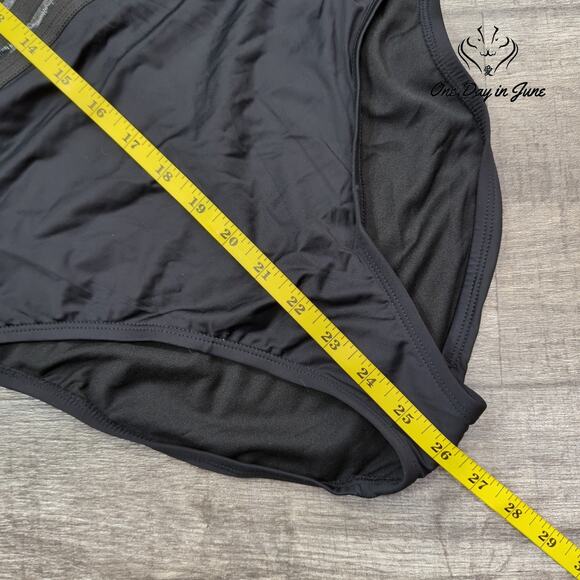 Hilor Mesh One Piece Swimsuit Size M - Picture 4 of 5